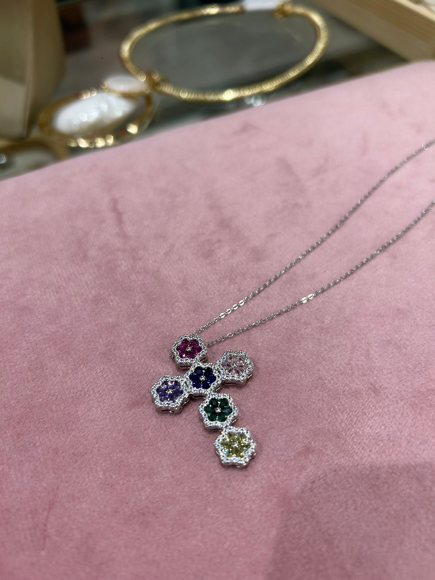 COLLANA CROCE MULTICOLOR